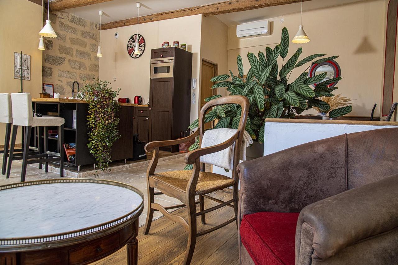 La Comedie De Pezenas - Appartements Exteriör bild